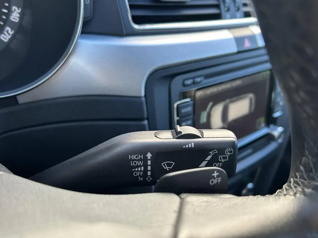 Škoda Superb Combi Elegance 4x4 DSG 2,0TDI / 125kW