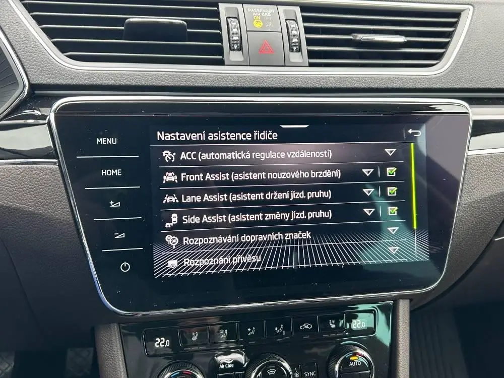 Škoda Superb Combi L&K 4x4 7DSG 2,0TDI / 147kW