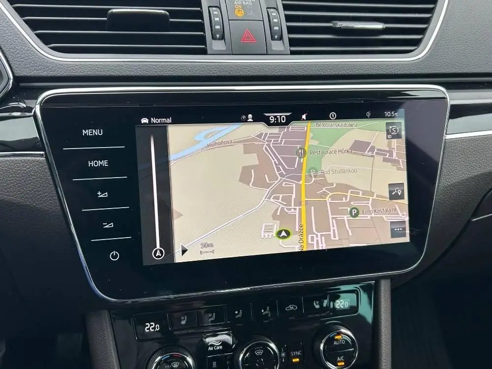 Škoda Superb Combi L&K 4x4 7DSG 2,0TDI / 147kW