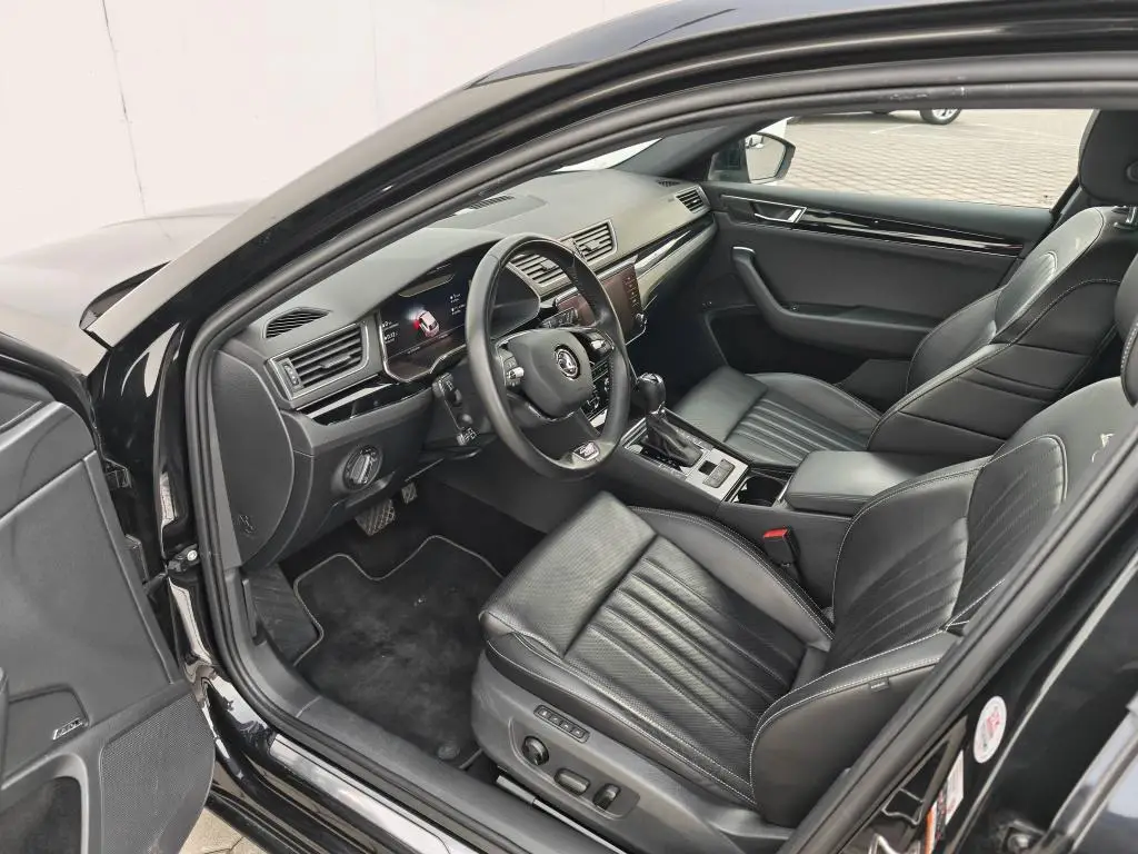 Škoda Superb Combi L&K 7DSG 1,5TSI / 110kW