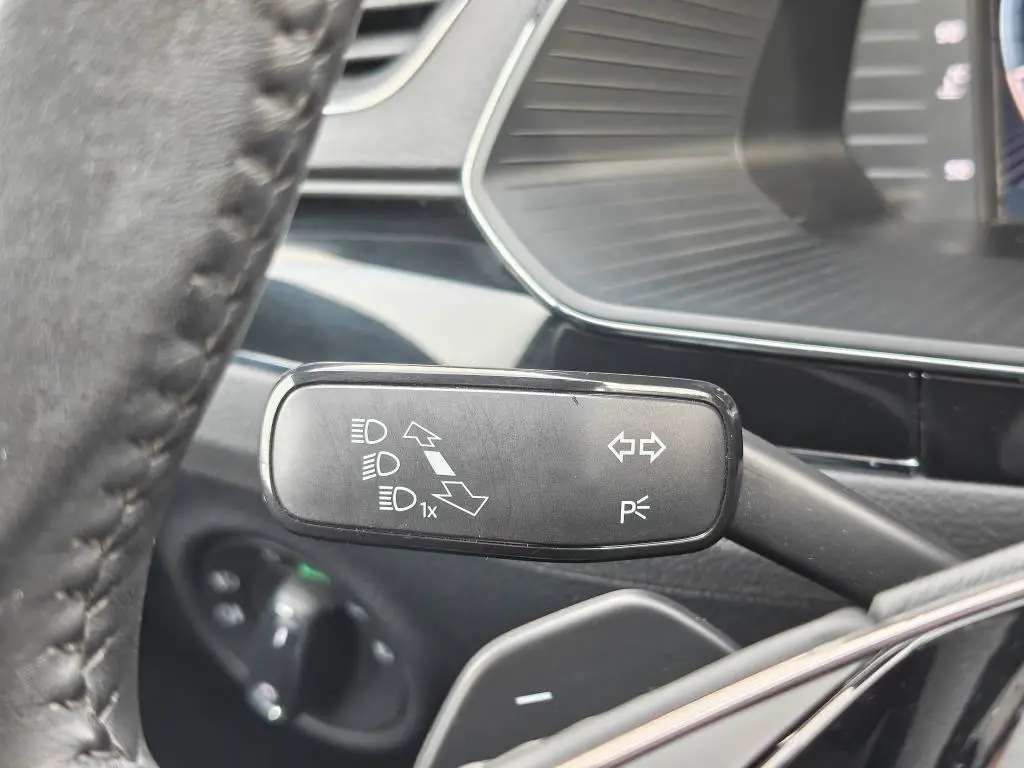 Škoda Superb Combi L&K 7DSG 1,5TSI / 110kW