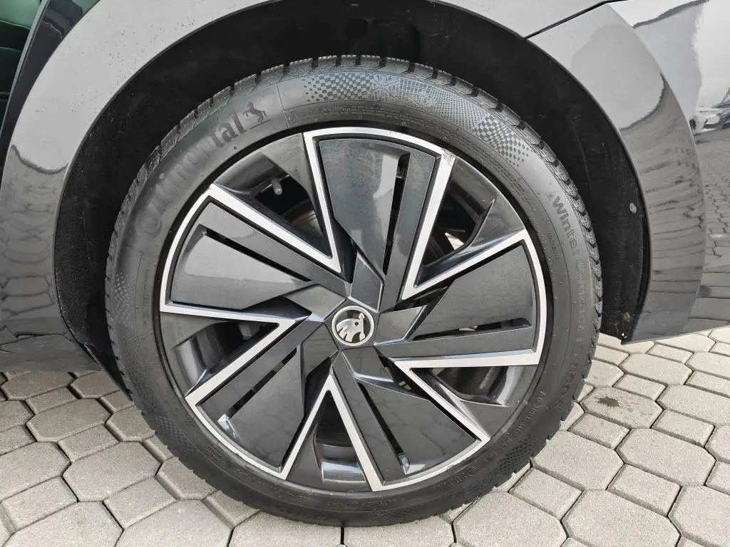 Škoda Superb Combi L&K 7DSG 1,5TSI / 110kW