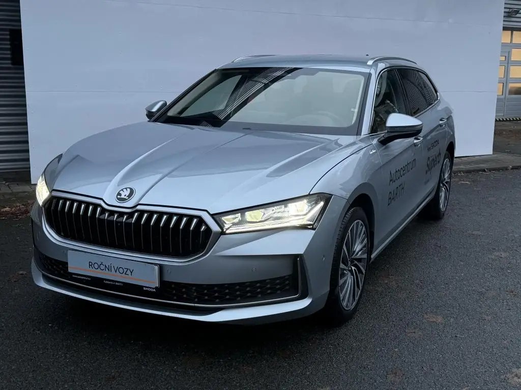 Škoda Superb Combi L&K 7DSG 2,0 TDI / 142kW