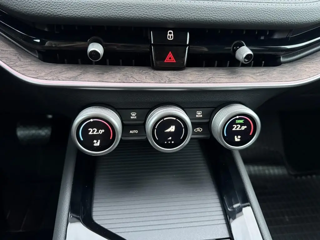 Škoda Superb Combi L&K 7DSG 2,0 TDI / 142kW