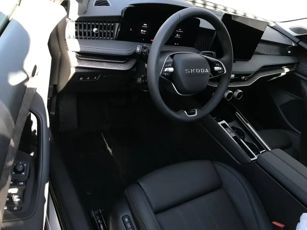 Škoda Superb Combi L&K 7DSG 2,0 TDI / 142kW