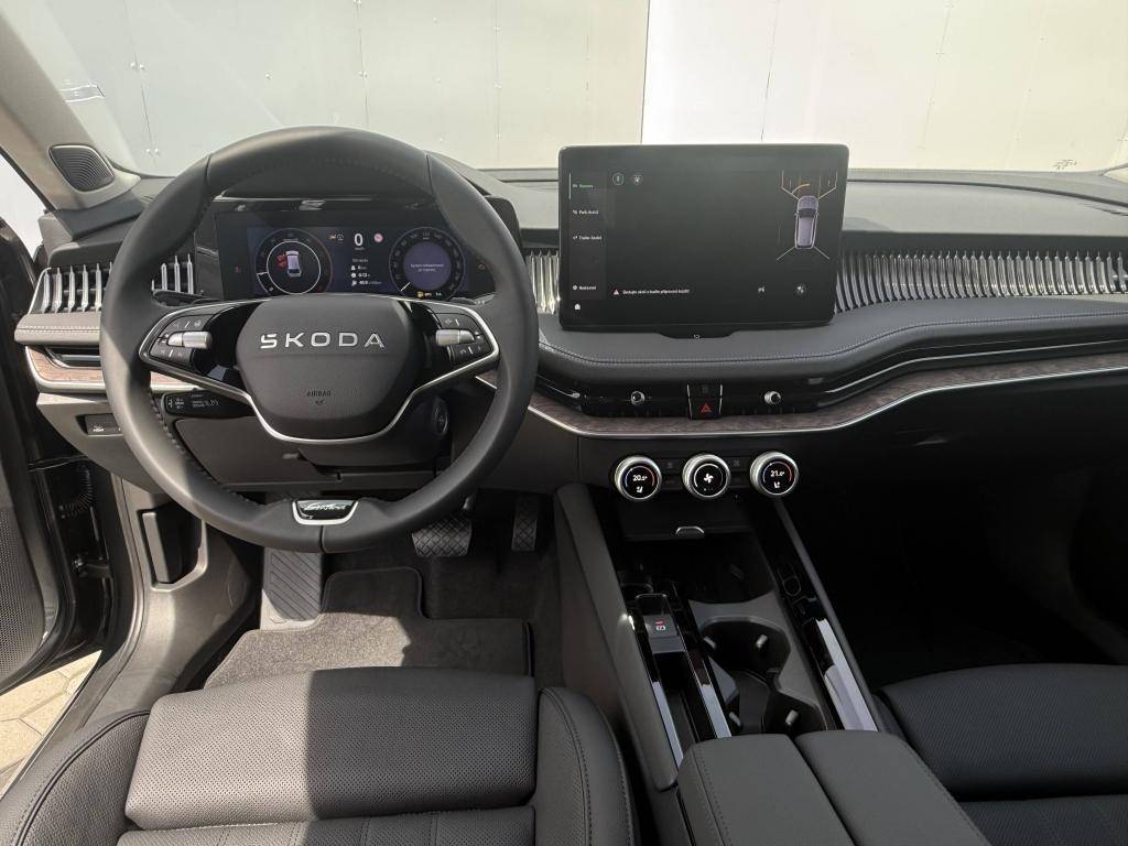 Škoda Superb Combi L&K 7DSG 2,0 TDI / 142kW