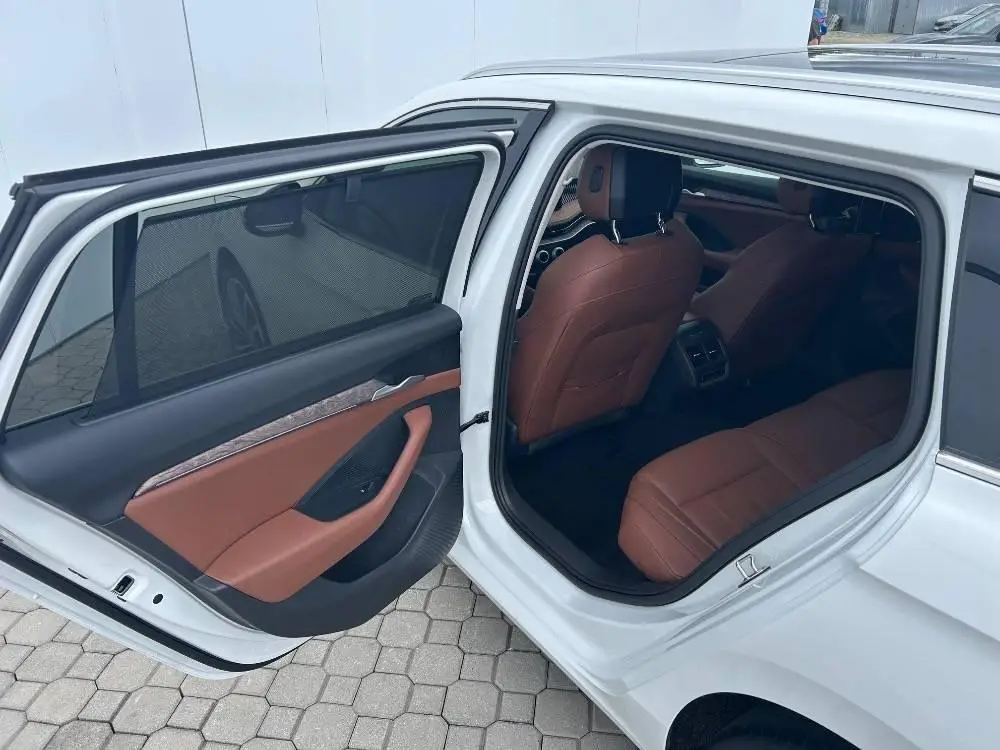 Škoda Superb Combi L&K 7DSG 2,0TDI / 110kW