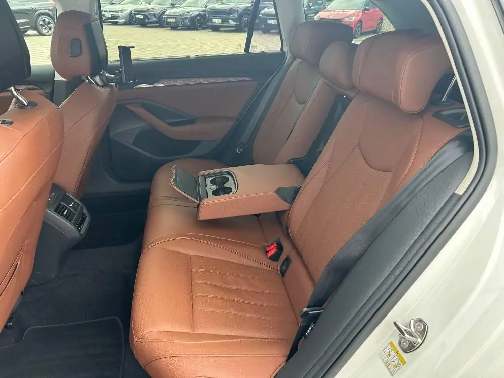 Škoda Superb Combi L&K 7DSG 2,0TDI / 110kW