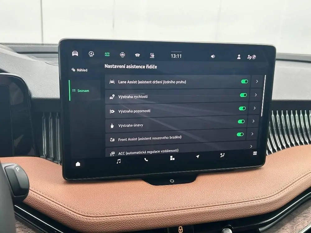 Škoda Superb Combi L&K 7DSG 2,0TDI / 110kW