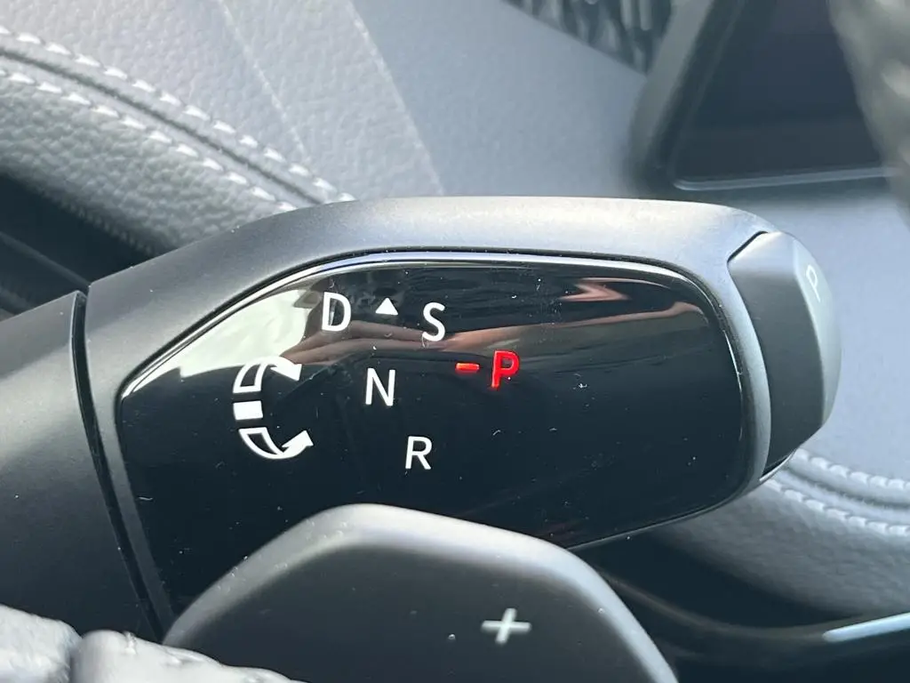 Škoda Superb Combi L&K 7DSG 2,0TDI / 110kW