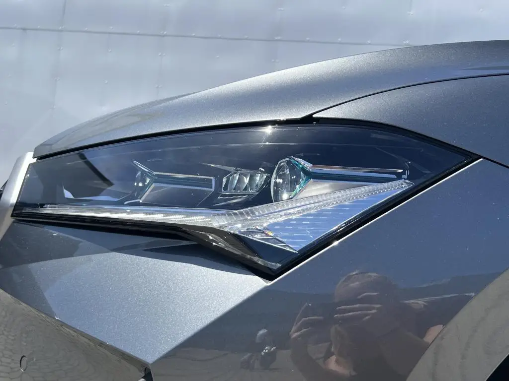 Škoda Superb Combi L&K 7DSG 2,0TDI / 110kW