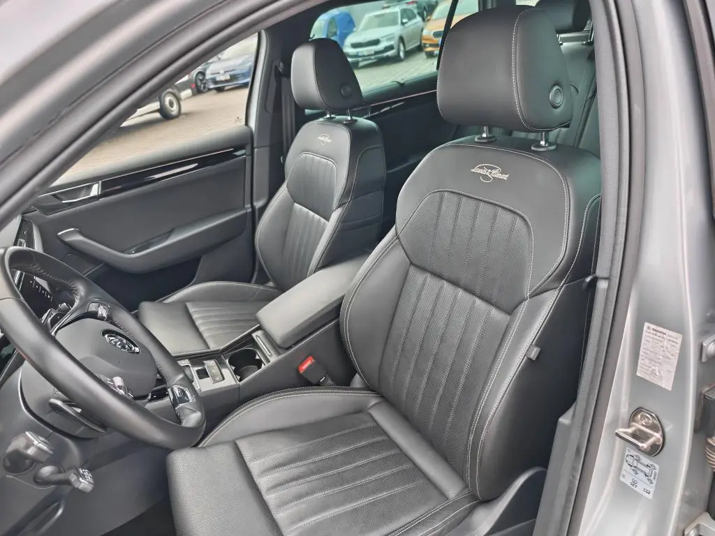 Škoda Superb Combi L&K 7DSG 2,0TDI / 147kW