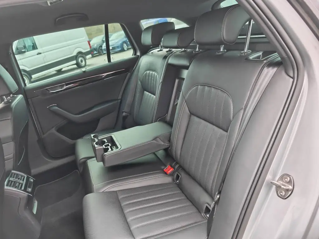 Škoda Superb Combi L&K 7DSG 2,0TDI / 147kW