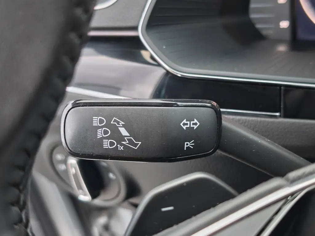 Škoda Superb Combi L&K 7DSG 2,0TDI / 147kW