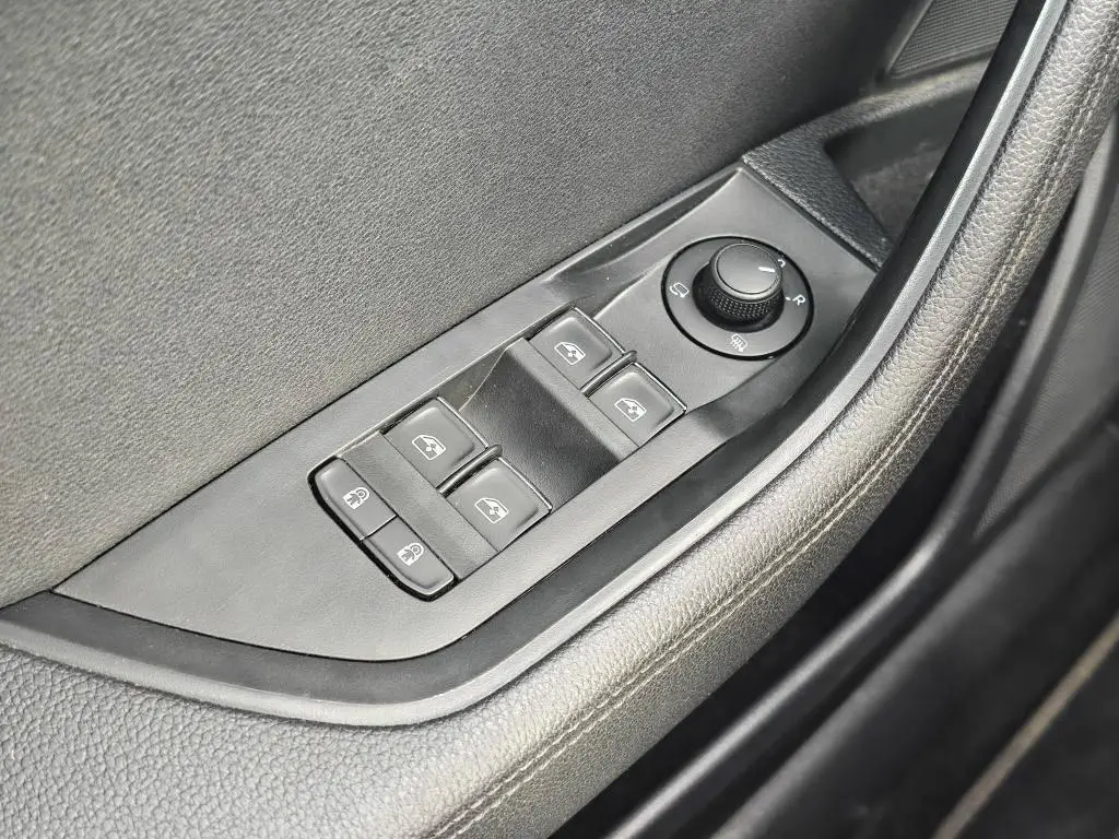 Škoda Superb Combi L&K 7DSG 2,0TDI / 147kW