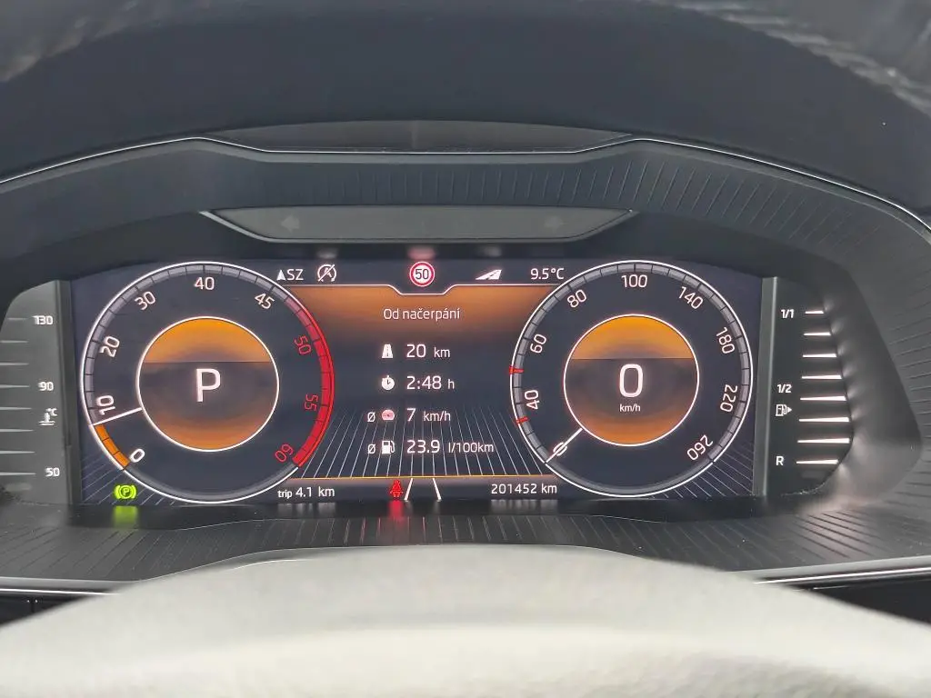 Škoda Superb Combi L&K Green tec 4x4 7DSG 2,0TDI / 140kW