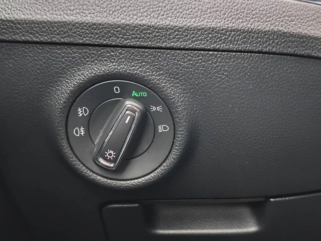 Škoda Superb Combi L&K Green tec 4x4 7DSG 2,0TDI / 140kW