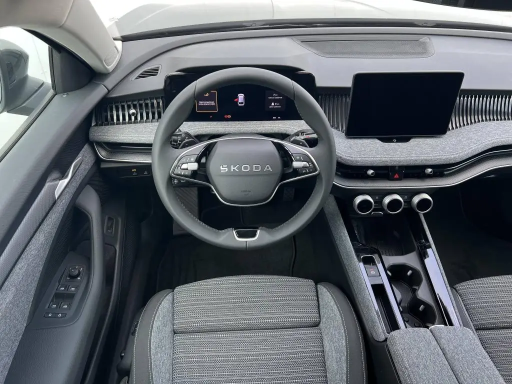 Škoda Superb Combi Selection 7DSG 2,0TDI / 110kW