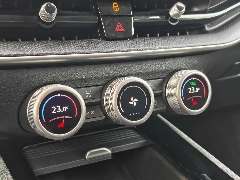 Škoda Superb Combi Selection 7DSG 2,0TDI / 110kW