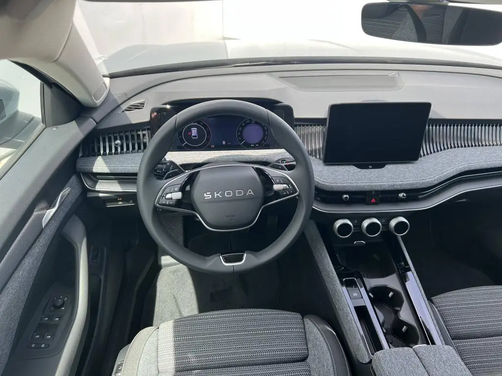 Škoda Superb Combi Selection 7DSG 2,0TDI / 110kW