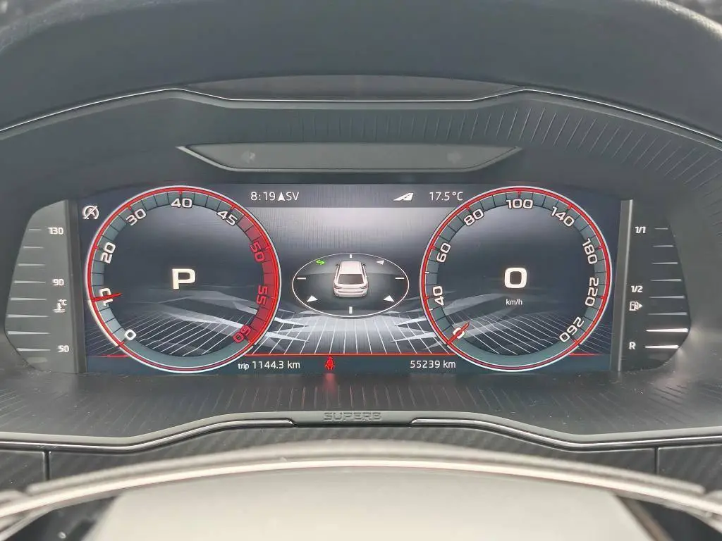 Škoda Superb Combi SportLine 7DSG 2,0TDI / 147kW
