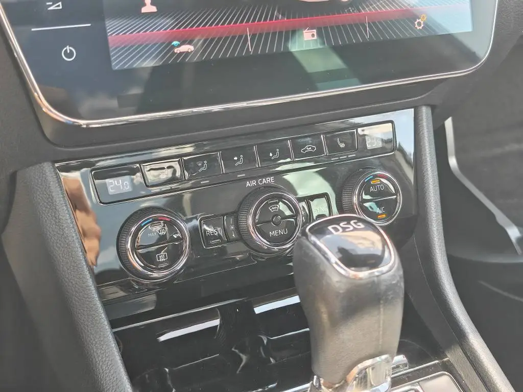 Škoda Superb Combi SportLine ABT DSG 2,0TDI / 158kW