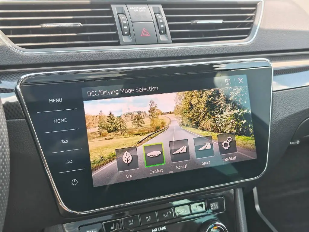 Škoda Superb Combi SportLine ABT DSG 2,0TDI / 158kW