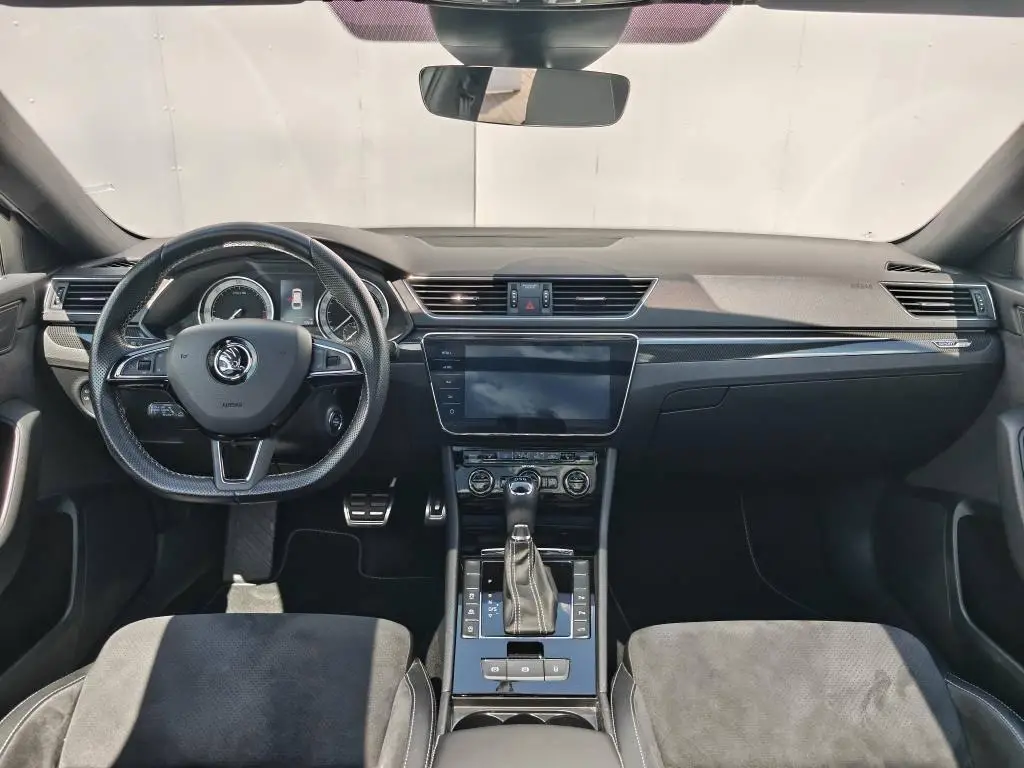 Škoda Superb Combi SportLine ABT DSG 2,0TDI / 158kW