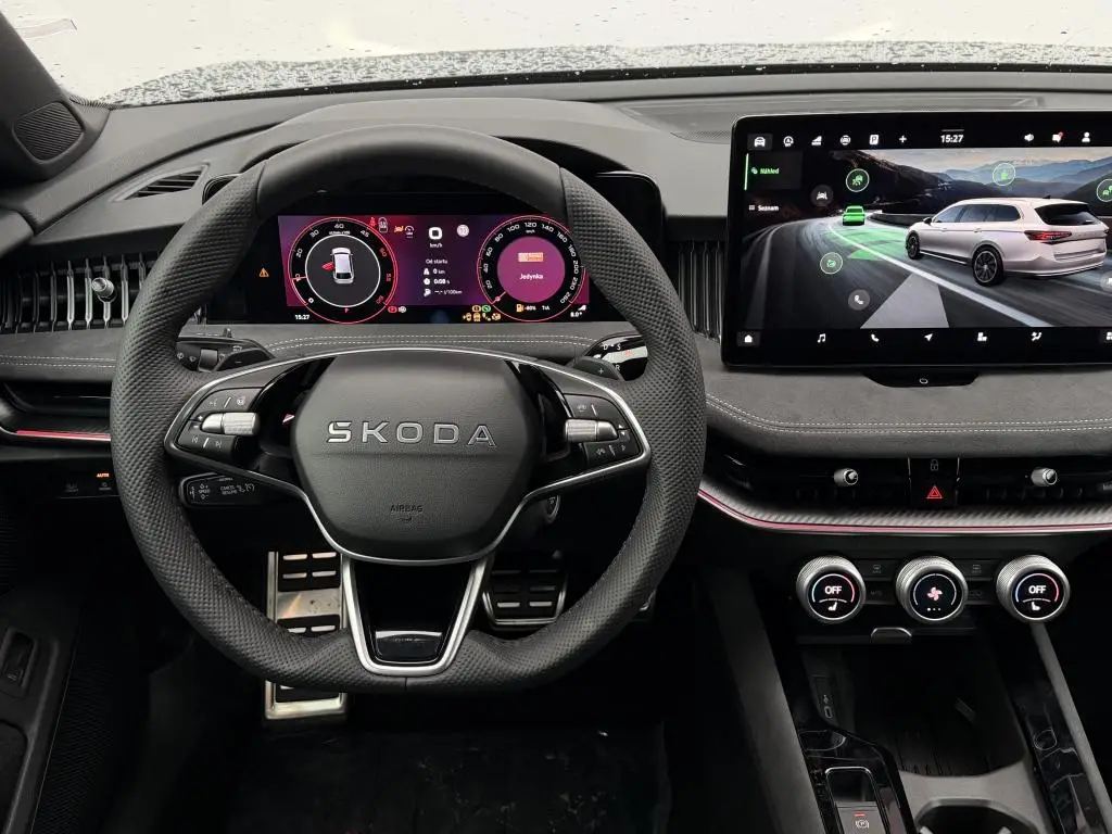 Škoda Superb Combi Sportline DSG 2,0TDI / 110kW