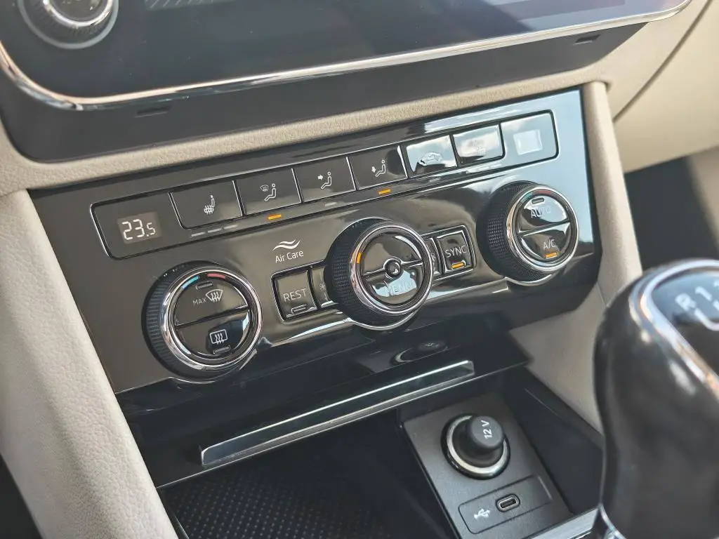 Škoda Superb Combi Style 6MP 2,0TDI / 110kW