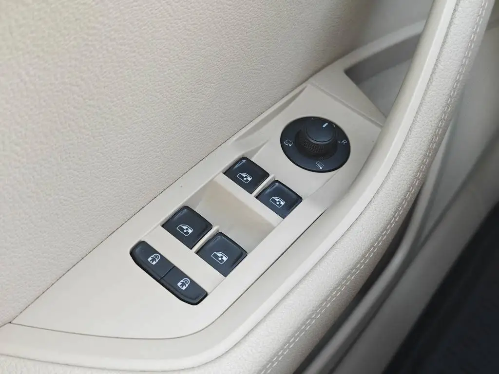 Škoda Superb Combi Style 6MP 2,0TDI / 110kW