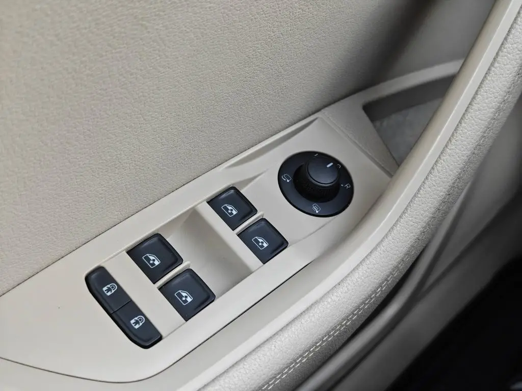 Škoda Superb Combi Style 7DSG 1,5TSI / 110kW