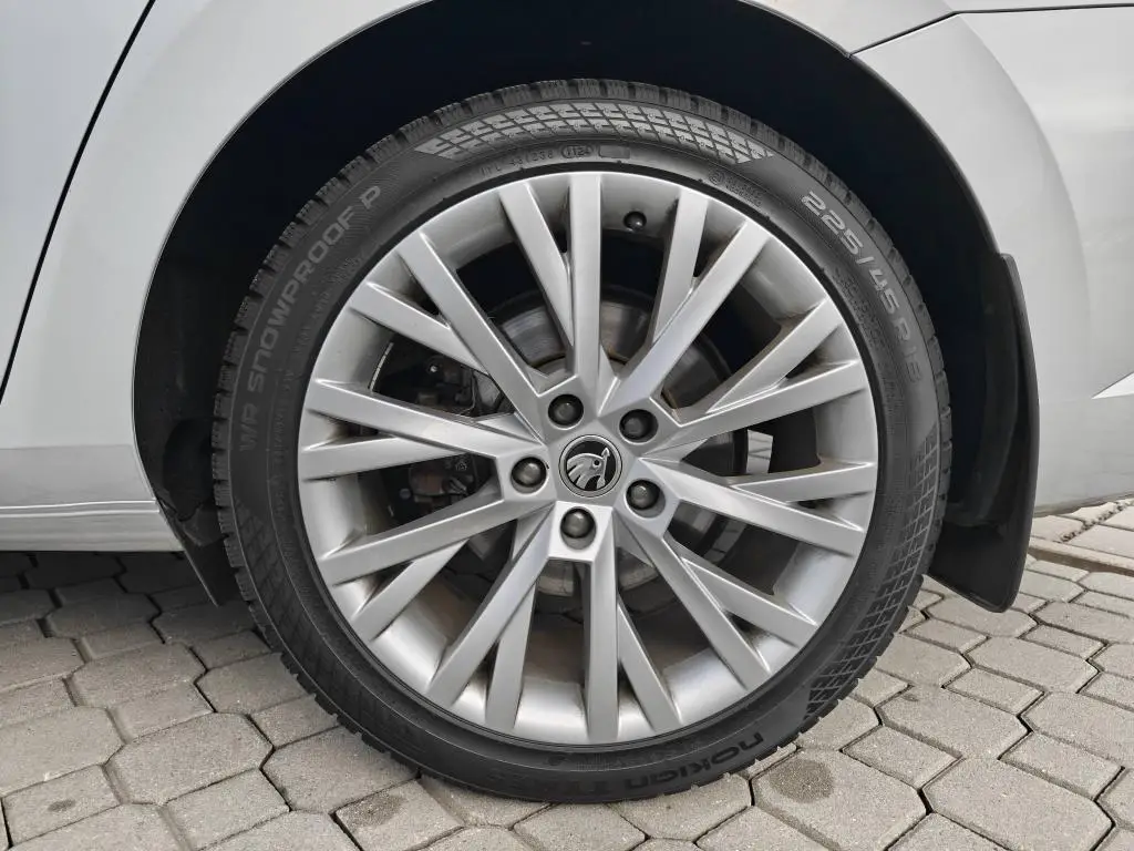 Škoda Superb Combi Style 7DSG 1,5TSI / 110kW