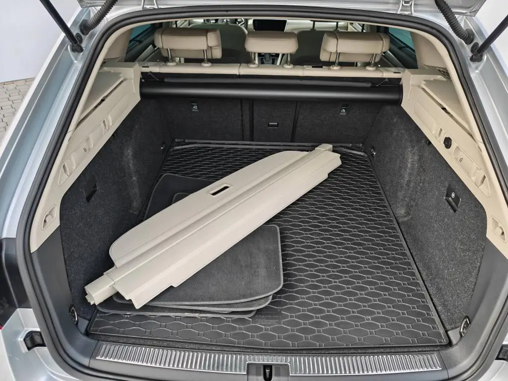 Škoda Superb Combi Style 7DSG 1,5TSI / 110kW