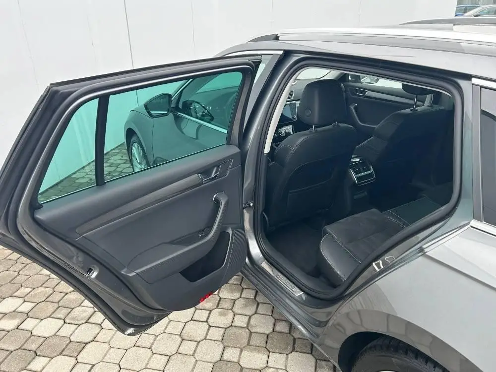 Škoda Superb Combi Style 7DSG 2,0TDI / 110kW