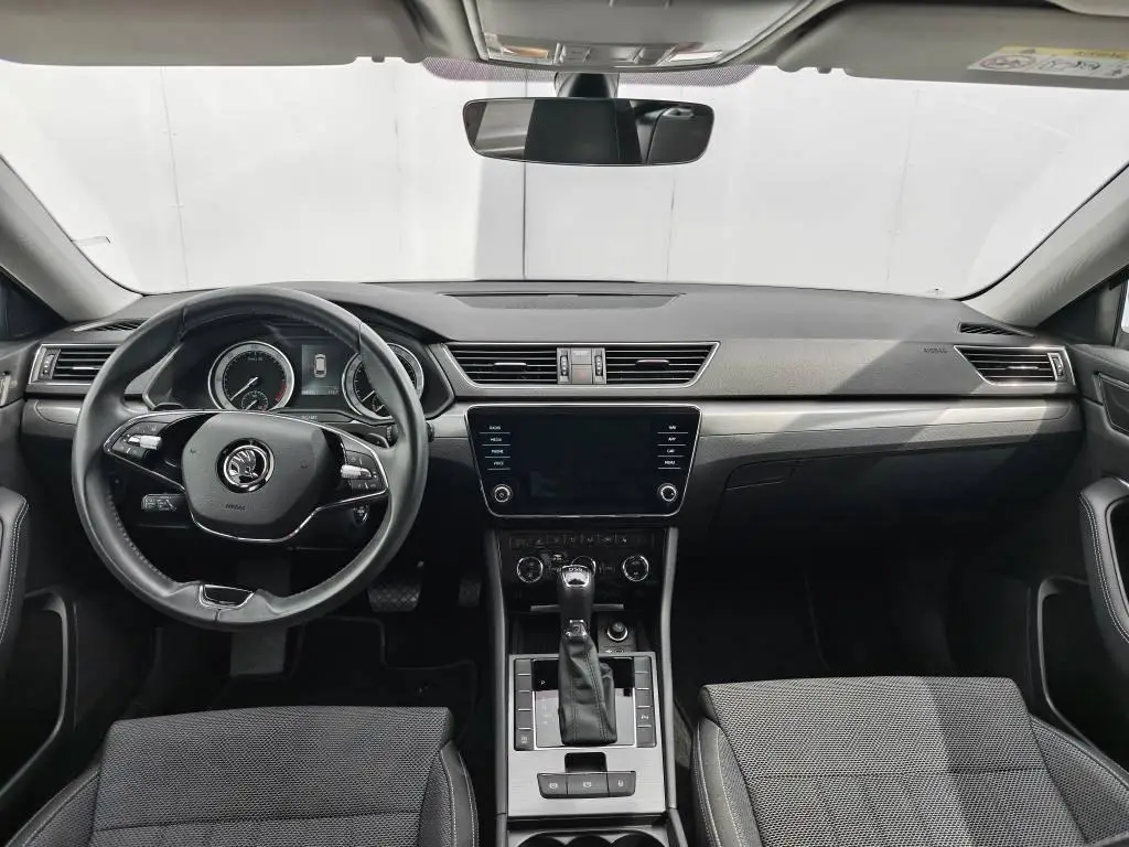 Škoda Superb Combi Style 7DSG 2,0TDI / 110kW