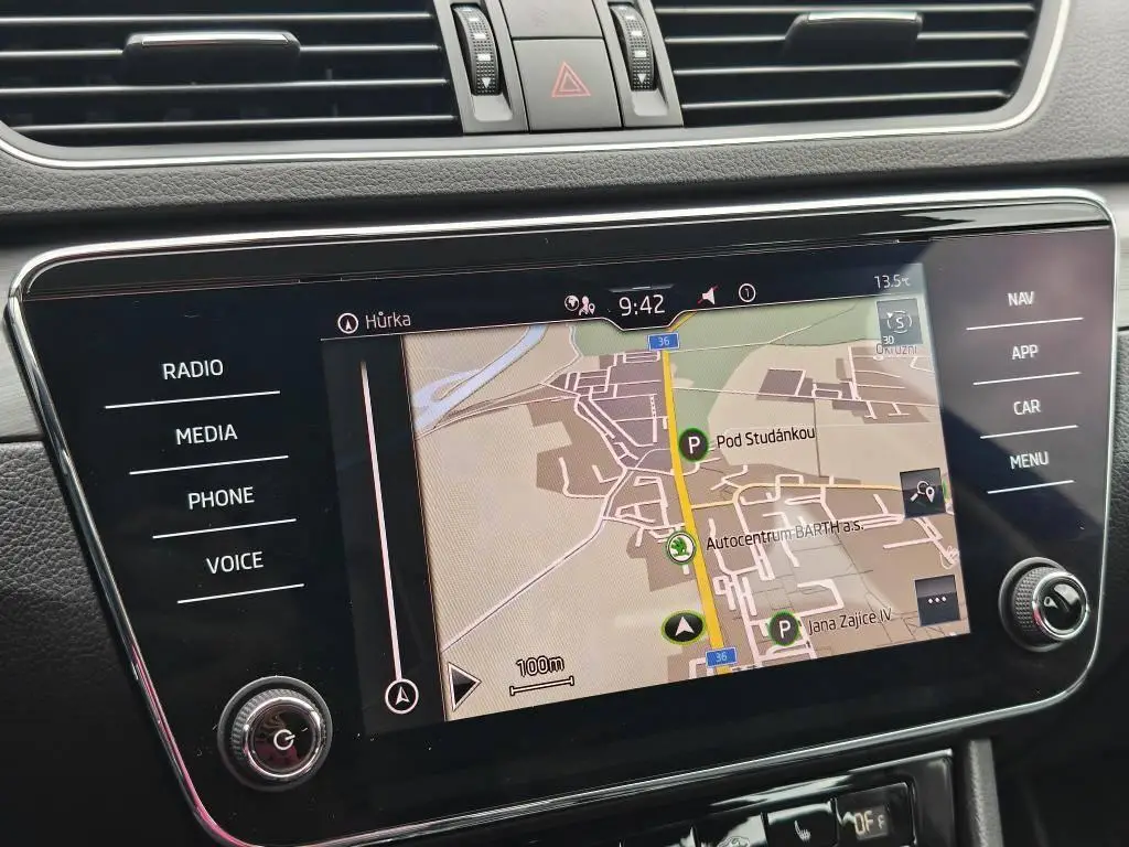 Škoda Superb Combi Style 7DSG 2,0TDI / 110kW