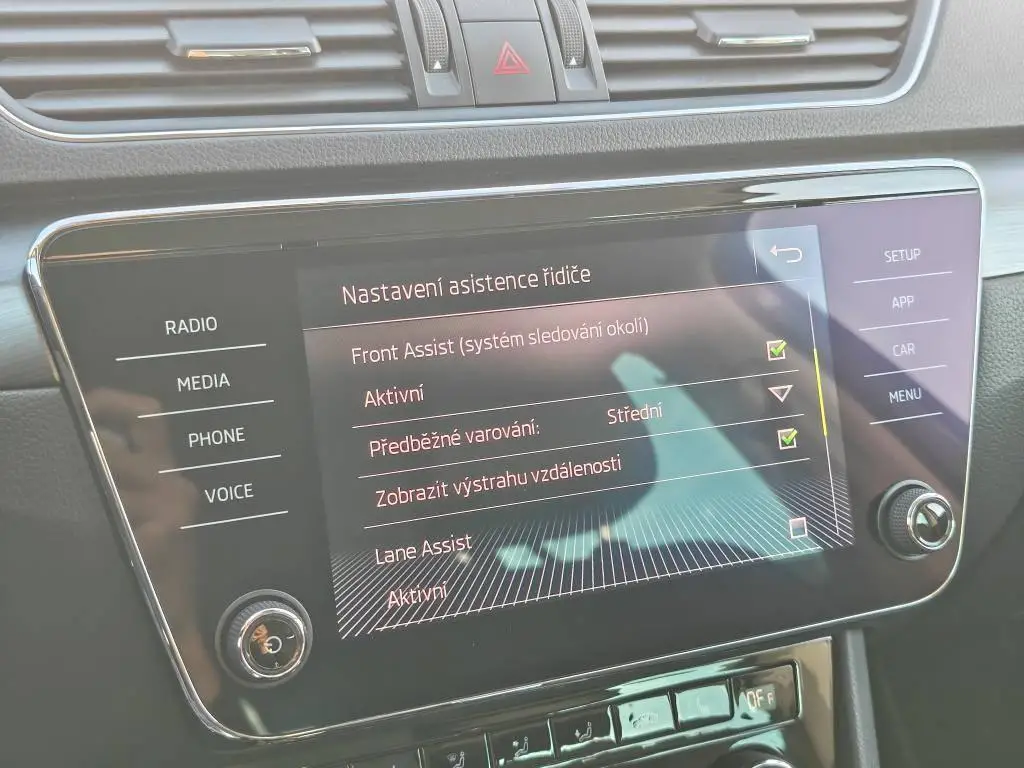 Škoda Superb Combi Style 7DSG 2,0TDI / 110kW