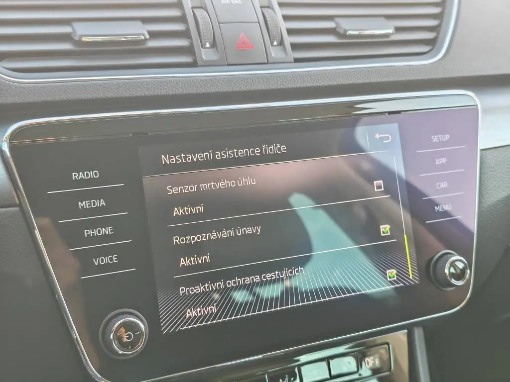 Škoda Superb Combi Style 7DSG 2,0TDI / 110kW