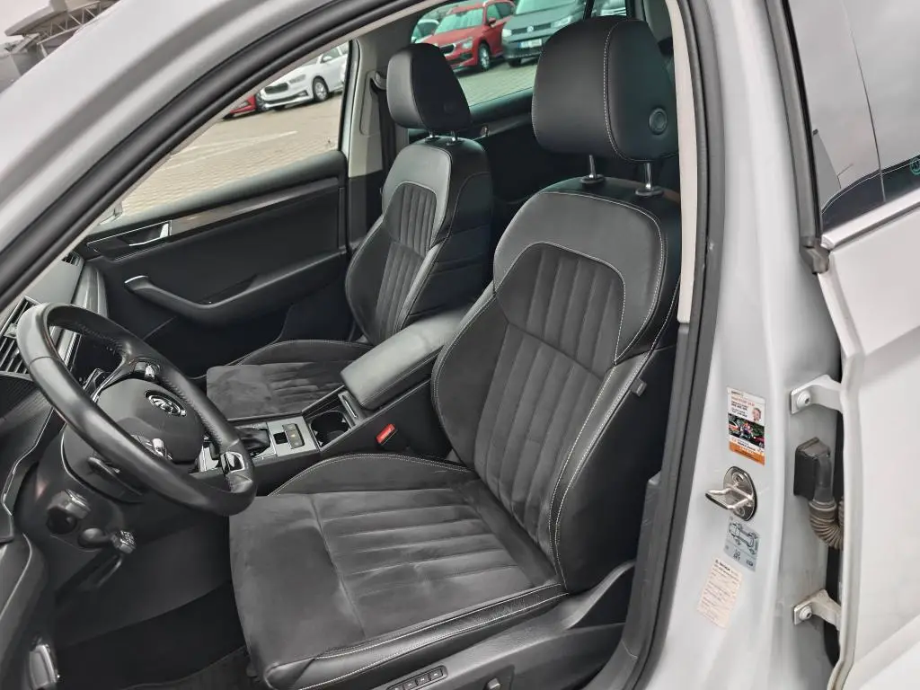 Škoda Superb Combi Style 7DSG 2,0TDI / 147kW
