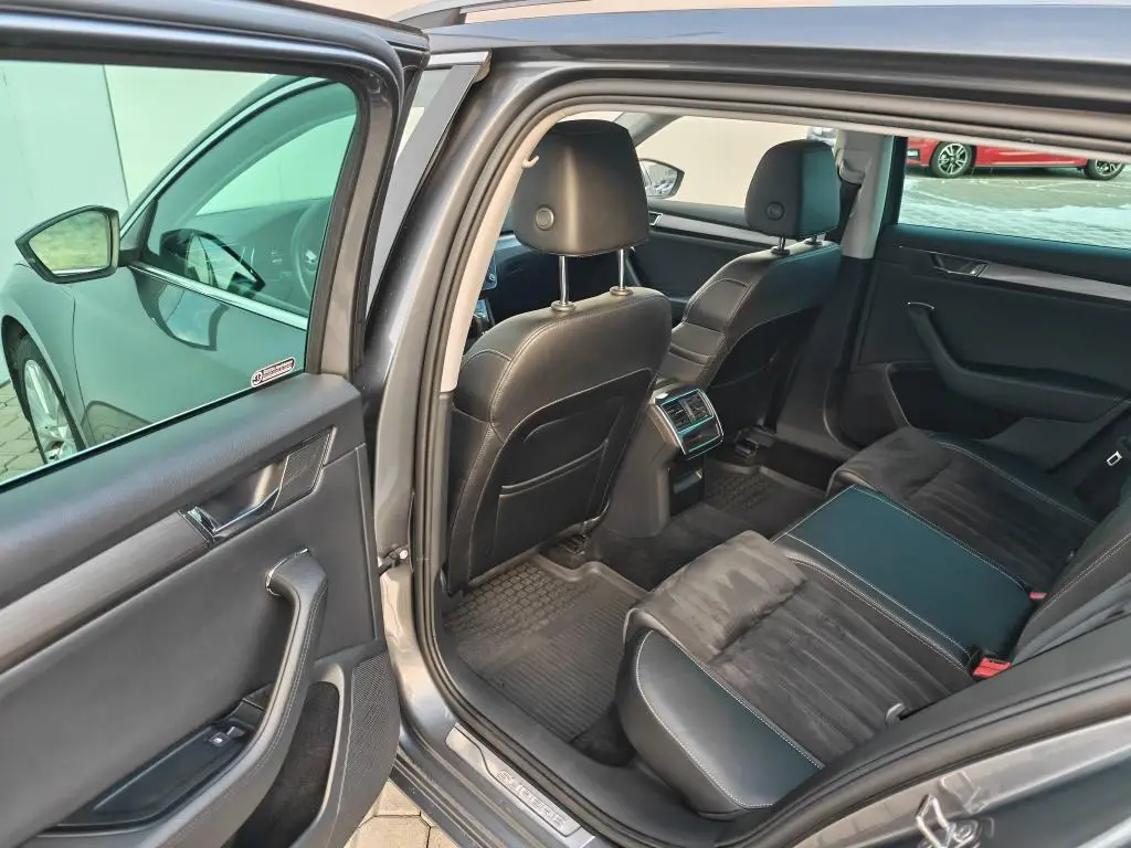 Škoda Superb Combi Style 7DSG 2,0TDI / 147kW