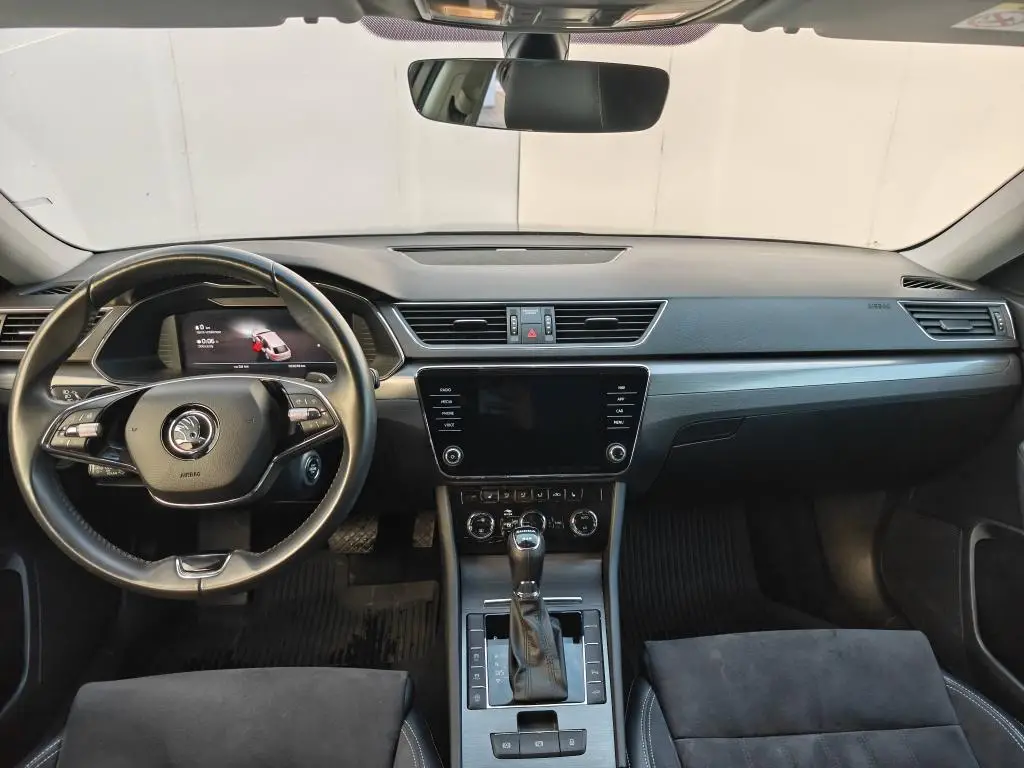 Škoda Superb Combi Style 7DSG 2,0TDI / 147kW