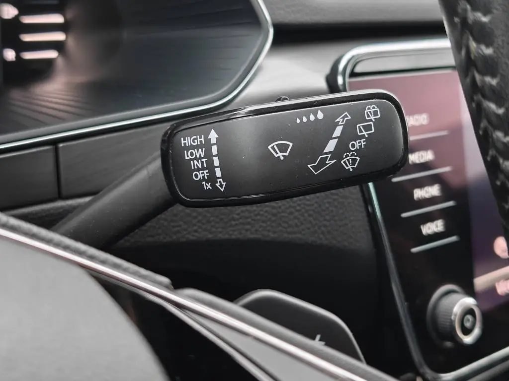 Škoda Superb Combi Style 7DSG 2,0TDI / 147kW