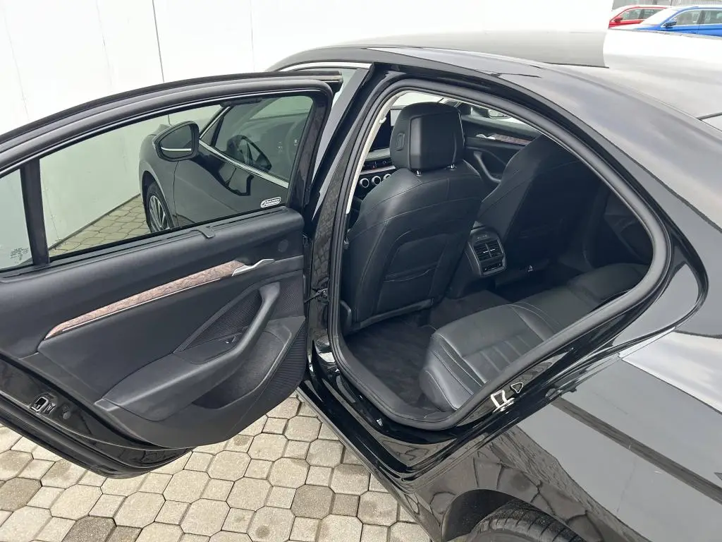 Škoda Superb L&K 7DSG 2,0TDI / 110kW