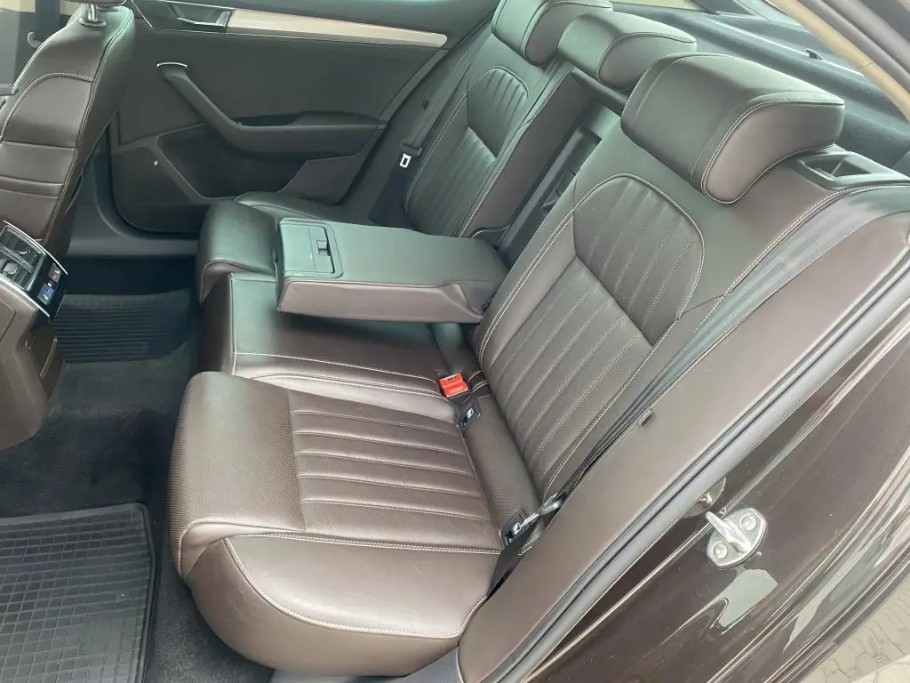 Škoda Superb L&K 7DSG 2,0TDI / 110kW