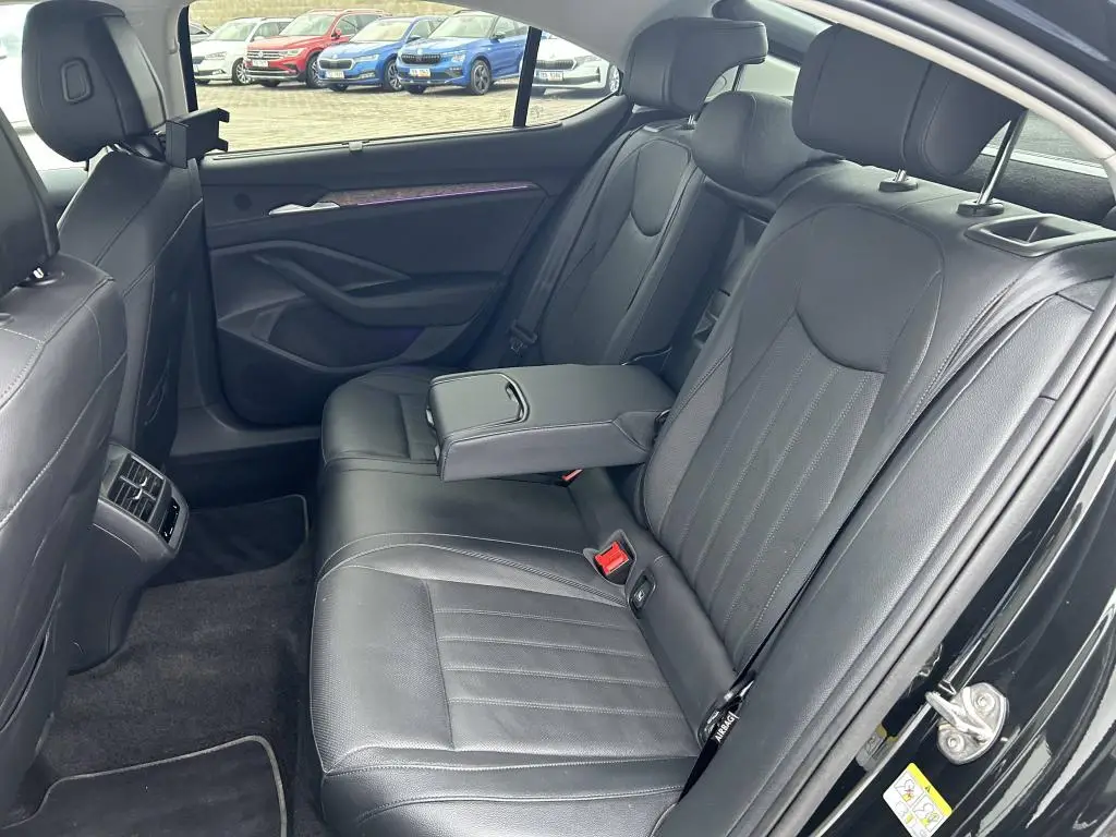 Škoda Superb L&K 7DSG 2,0TDI / 110kW