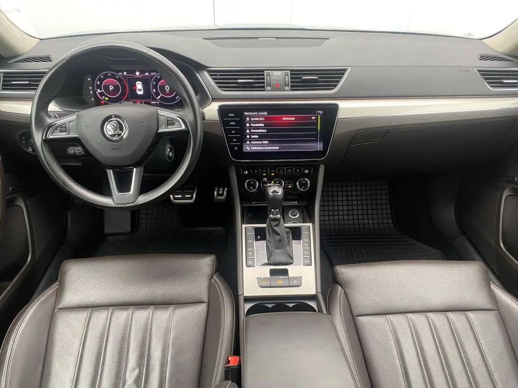 Škoda Superb L&K 7DSG 2,0TDI / 110kW