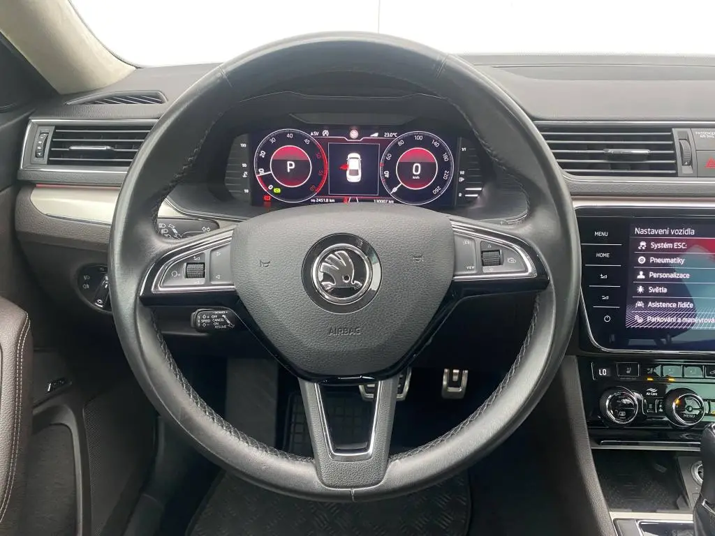 Škoda Superb L&K 7DSG 2,0TDI / 110kW