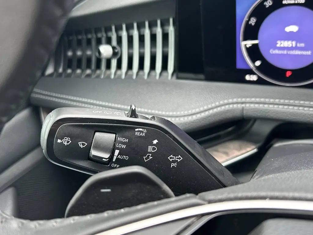 Škoda Superb L&K 7DSG 2,0TDI / 110kW