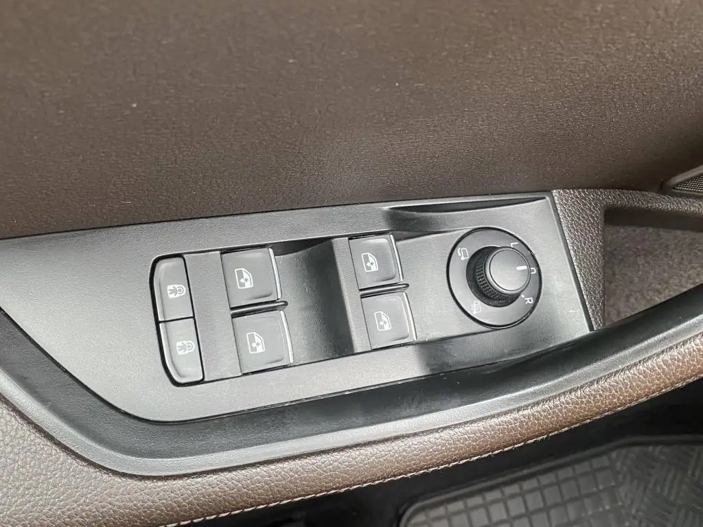 Škoda Superb L&K 7DSG 2,0TDI / 110kW